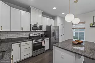 1290 Village Green Way, Brunswick, MD 21716 - Photo 11