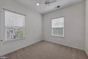 1423 Village Green Way, Brunswick, MD 21716 - Photo 39