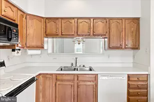 511 Sugarbush Cir, Frederick, MD 21703 - Photo 7