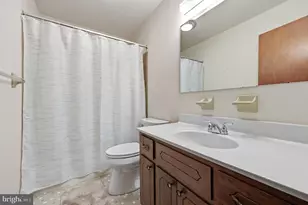8117 Runnymeade Dr, Frederick, MD 21702 - Photo 41