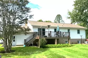 8117 Runnymeade Dr, Frederick, MD 21702 - Photo 3