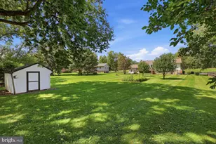 8117 Runnymeade Dr, Frederick, MD 21702 - Photo 11