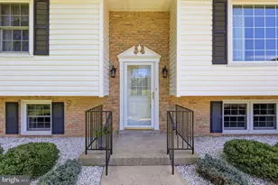 8117 Runnymeade Dr, Frederick, MD 21702 - Photo 7