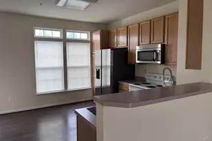 549 Eisenhower Dr, Frederick, MD 21703 - Photo 5