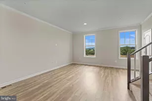 5903 Garden Walk Dr, Frederick, MD 21703 - Photo 3