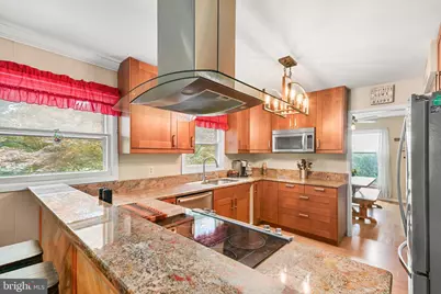 7309 Westwood Drive, Frederick, MD 21701 - Photo 5