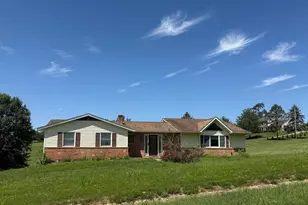 9240 Oak Tree Cir, Frederick, MD 21701 - Photo 1