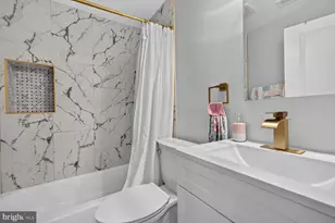 8001 Mills Manor Ct, Thurmont, MD 21788 - Photo 11