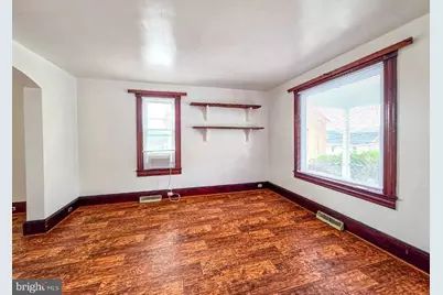 8 N Virginia Avenue, Brunswick, MD 21716 - Photo 5