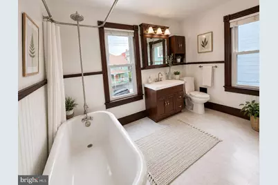 8 N Virginia Avenue, Brunswick, MD 21716 - Photo 17