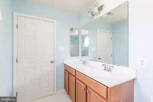 122 Sunlight Ct, Frederick, MD 21702 - Photo 29
