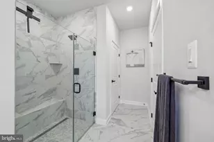 2814 Camomile Drive E, Frederick, MD 21704 - Photo 35