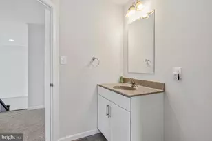 2754 Hillfield Dr, Frederick, MD 21702 - Photo 57