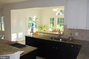 9915 Ritchie Dr, Ijamsville, MD 21754 - Photo 27