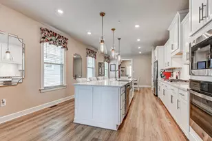 388 Crown Pt Dr, Frederick, MD 21702 - Photo 7