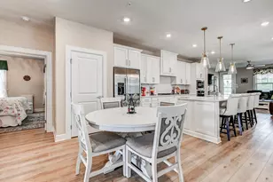 388 Crown Pt Dr, Frederick, MD 21702 - Photo 5
