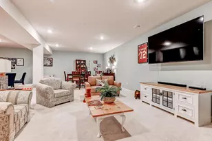 388 Crown Pt Dr, Frederick, MD 21702 - Photo 21