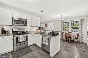 504 E F St, Brunswick, MD 21716 - Photo 13
