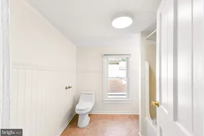 205 W B Street, Brunswick, MD 21716 - Photo 29