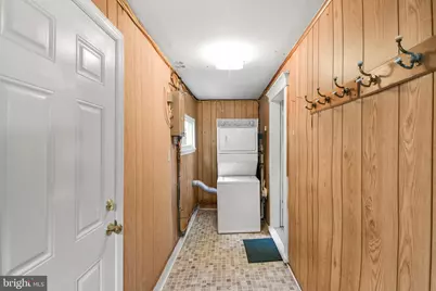205 W B Street, Brunswick, MD 21716 - Photo 13