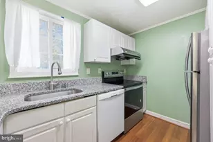 1747 Hillmeade Square, Frederick, MD 21702 - Photo 17