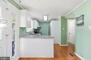 1747 Hillmeade Square, Frederick, MD 21702 - Photo 15