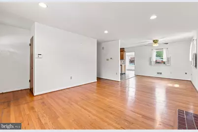 802 Young Place, Frederick, MD 21702 - Photo 7