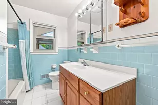 802 Young Pl, Frederick, MD 21702 - Photo 9