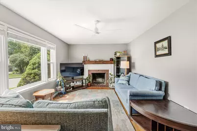 902 Pine Avenue, Frederick, MD 21701 - Photo 5