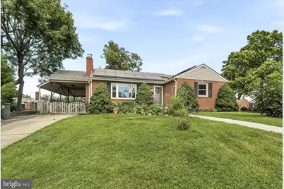 902 Pine Avenue, Frederick, MD 21701 - Photo 1