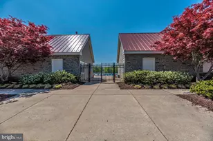 1728 Derrs Square E, Frederick, MD 21701 - Photo 47