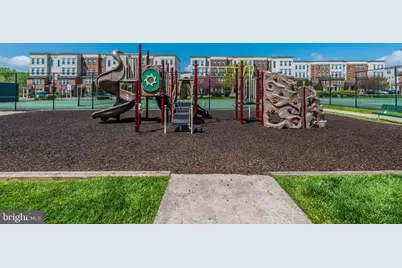 1728 Derrs Square E, Frederick, MD 21701 - Photo 45
