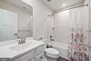 6622 Ballenger Run Blvd, Frederick, MD 21703 - Photo 11