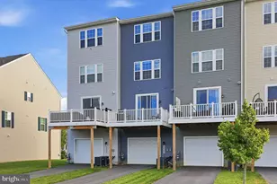 6622 Ballenger Run Blvd, Frederick, MD 21703 - Photo 3