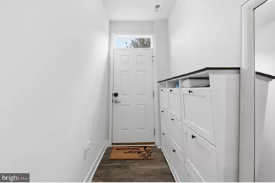 6622 Ballenger Run Boulevard, Frederick, MD 21703 - Photo 9