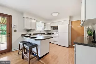2 James St, Woodsboro, MD 21798 - Photo 17