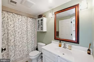 225 Center St, Frederick, MD 21701 - Photo 17