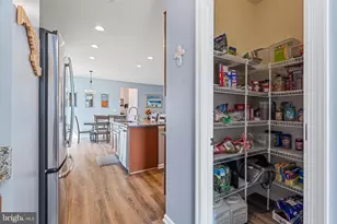 8432 Cliffview Ln, Frederick, MD 21704 - Photo 13