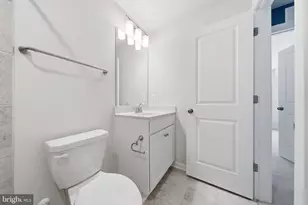 6042 Forum Sq, Frederick, MD 21703 - Photo 35