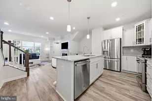 6042 Forum Sq, Frederick, MD 21703 - Photo 13