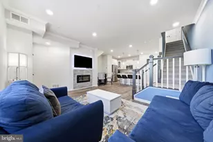 6042 Forum Sq, Frederick, MD 21703 - Photo 7