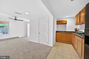 8840 Mapleville Rd, Mount Airy, MD 21771 - Photo 9