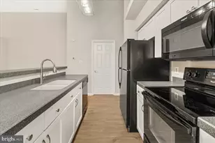 2400 Dominion Dr, Frederick, MD 21702 - Photo 9
