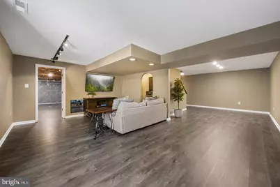2231 W Greenleaf Drive, Frederick, MD 21702 - Photo 53