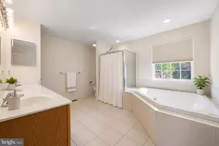 2231 W Greenleaf Dr, Frederick, MD 21702 - Photo 41