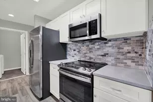 2406 Ellsworth Way, Frederick, MD 21702 - Photo 5