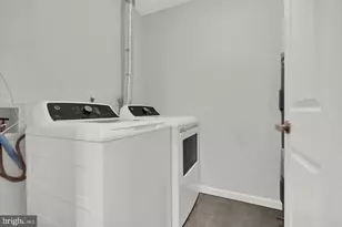 2406 Ellsworth Way, Frederick, MD 21702 - Photo 9
