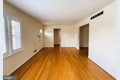 912 Shawnee Drive, Frederick, MD 21701 - Photo 5