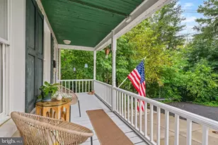 43 E C St, Brunswick, MD 21716 - Photo 3