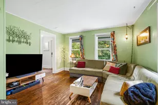 43 E C St, Brunswick, MD 21716 - Photo 7